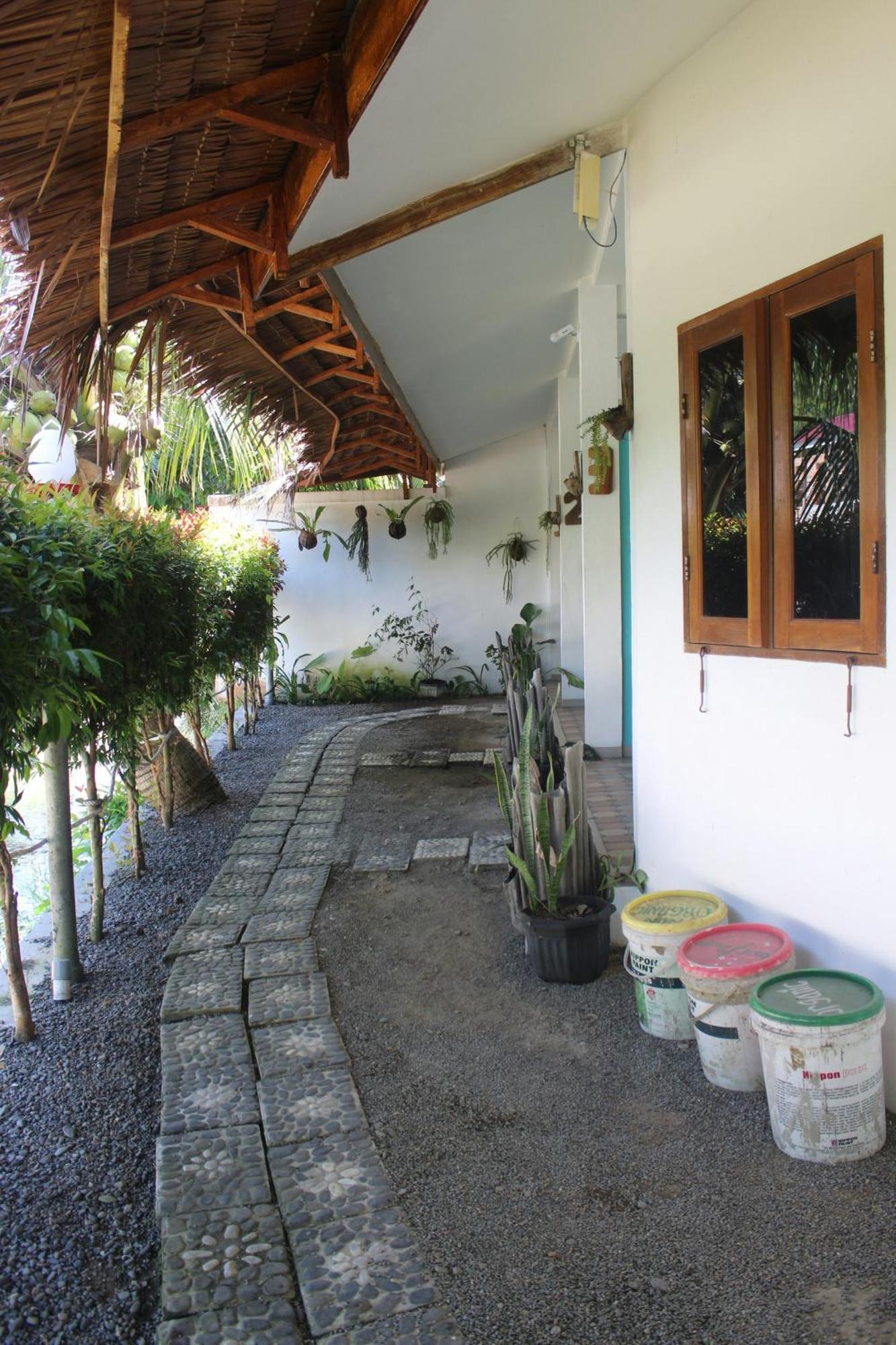 Eco Trekking Lodge, Bar & Jungle Tour'S Bukit Lawang Exteriör bild